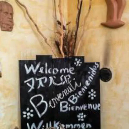 B&B Paoline's In 피우미치노