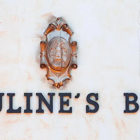 Paoline's In B&B